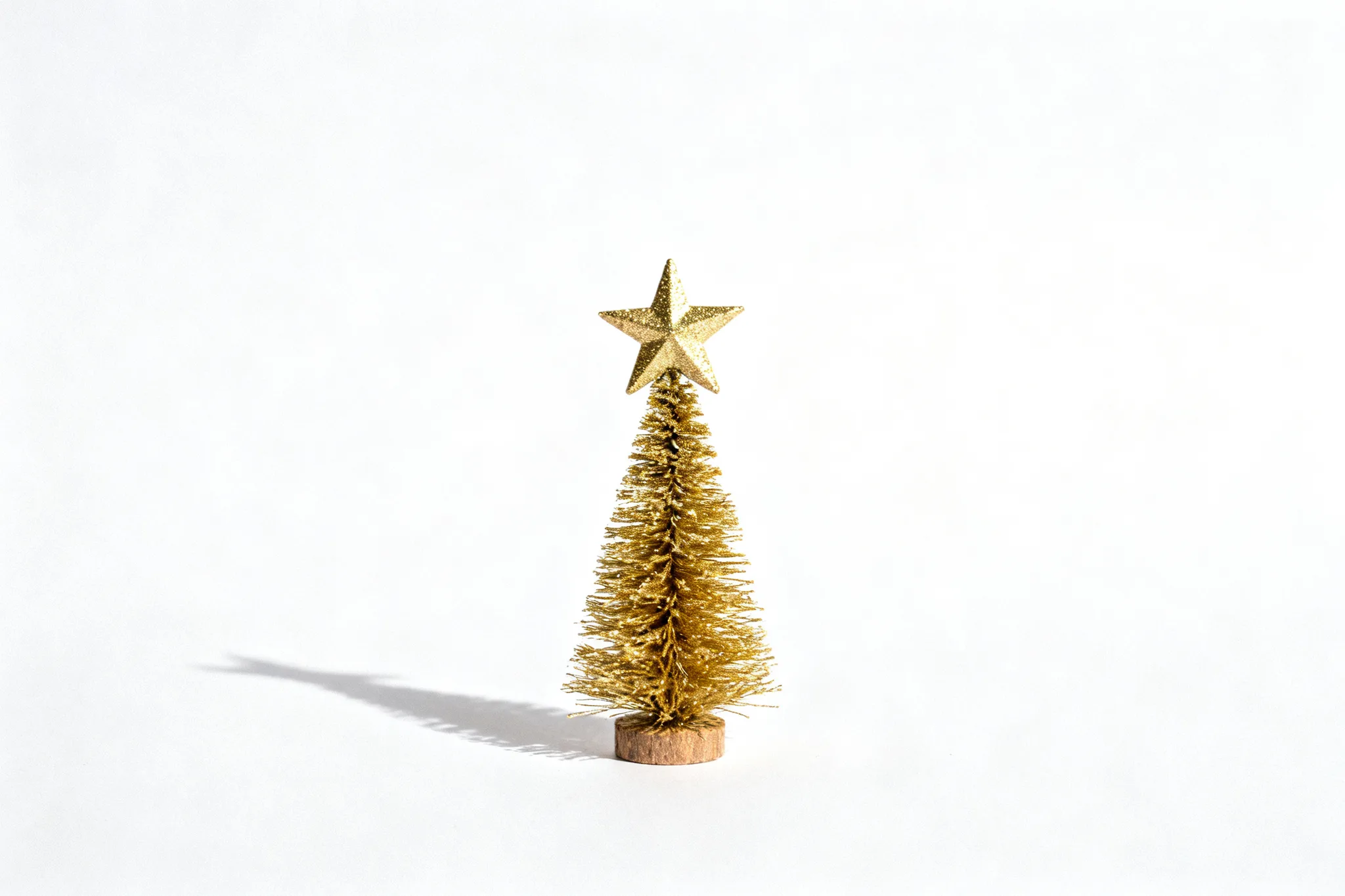 Quiet of the Golden Christmas Tree